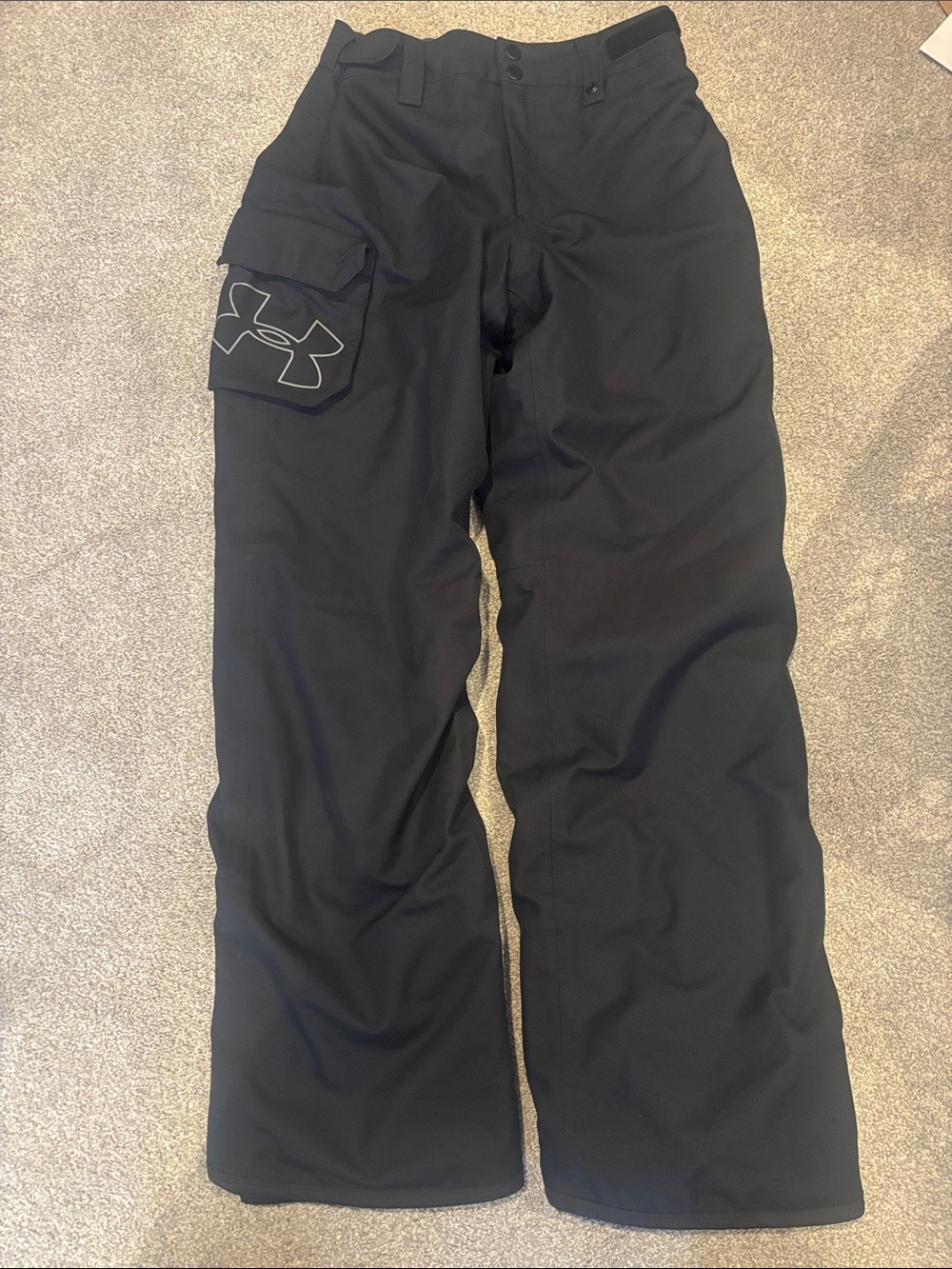 Under Armour Black Insulated Snow Pants with Cargo Pocket